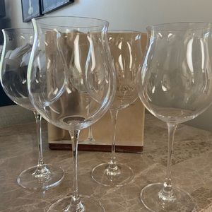 Lenox set of 4 wine goblets. 30.5 ml.